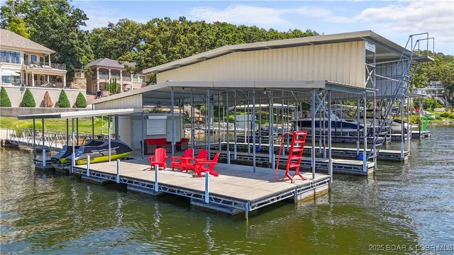 $2,850,000 | 1362 Grand Cove Road, Sunrise Beach, MO 65079