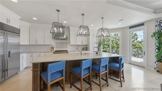 $2,850,000 | 1362 Grand Cove Road, Sunrise Beach, MO 65079