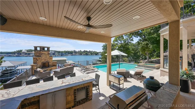 $2,850,000 | 1362 Grand Cove Road, Sunrise Beach, MO 65079