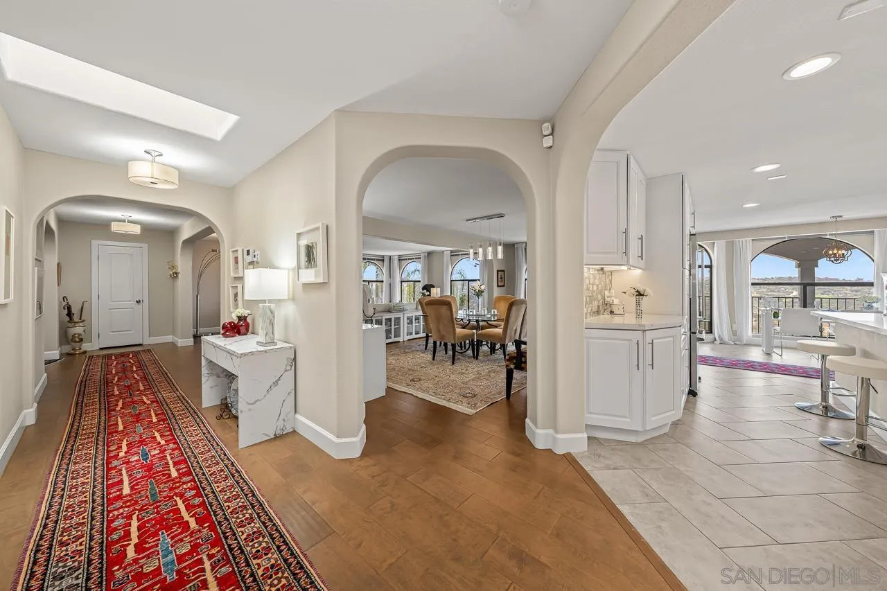 7087 Rancho Santa Fe View Court Rancho Santa Fe, CA 92067 - Photo 10 of 56