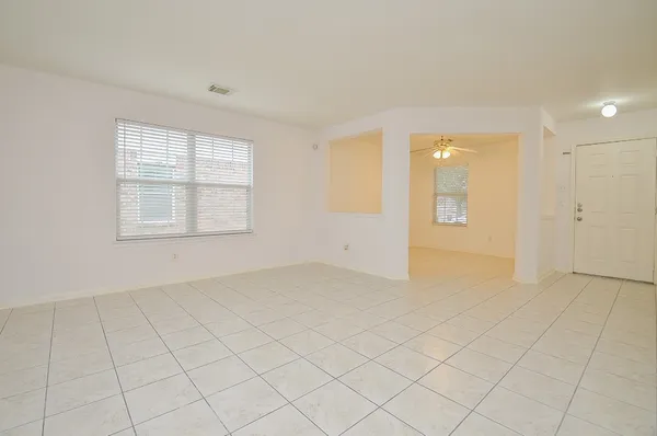 $1,895 | 13118 Cres Manor Lane, Houston, TX 77072