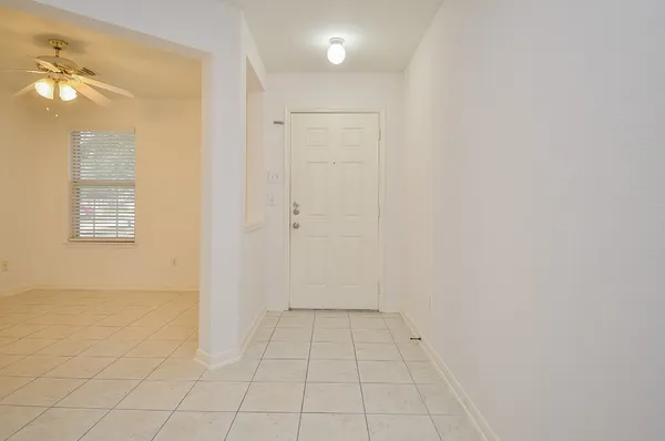 $1,895 | 13118 Cres Manor Lane, Houston, TX 77072