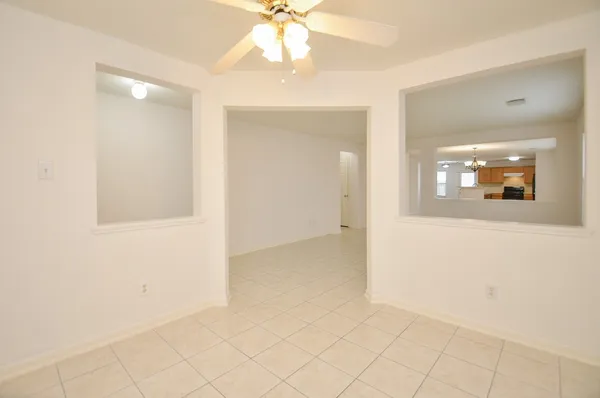 $1,895 | 13118 Cres Manor Lane, Houston, TX 77072