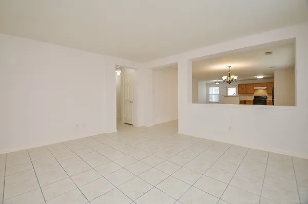 $1,895 | 13118 Cres Manor Lane, Houston, TX 77072