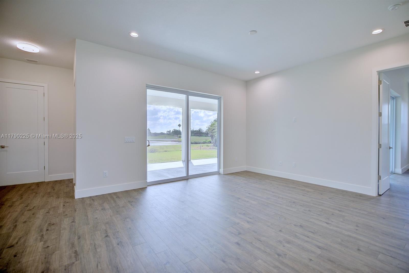 5224 Columbus Boulevard Sebring, FL 33872 - Photo 23 of 49