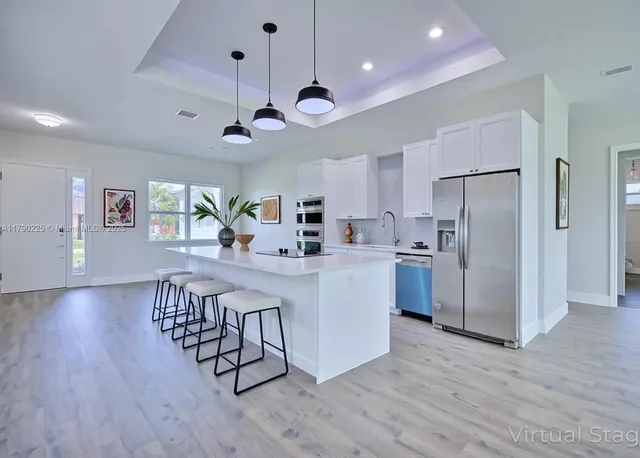 $445,000 | 5224 Columbus Boulevard, Sebring, FL 33872