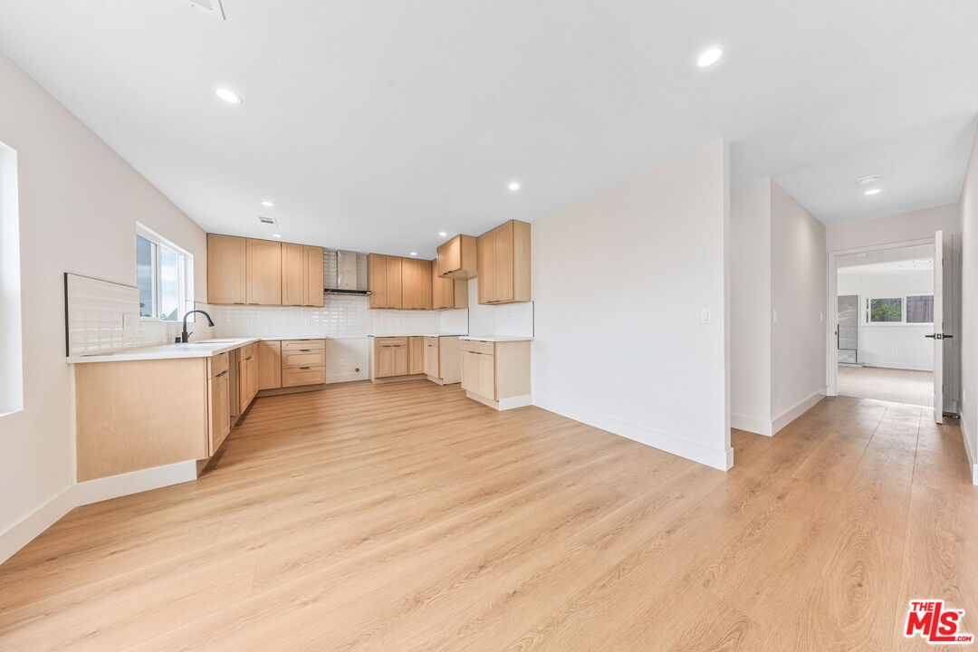 5455 Harcross Drive Los Angeles, CA 90043 - Photo 43 of 57 Gallery Image 43