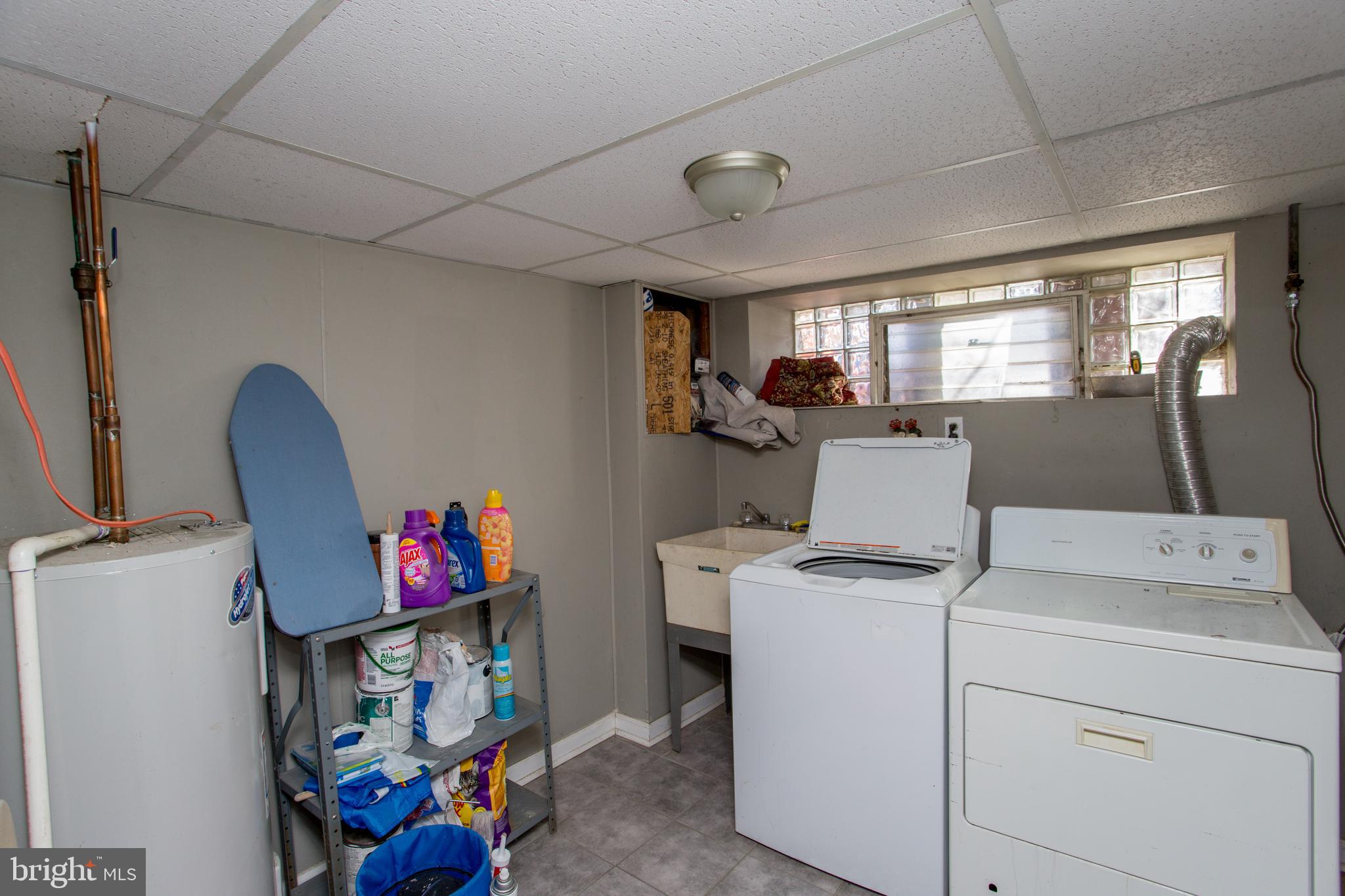 6228 Erdrick Street Philadelphia, PA 19135 - Photo 30 of 37