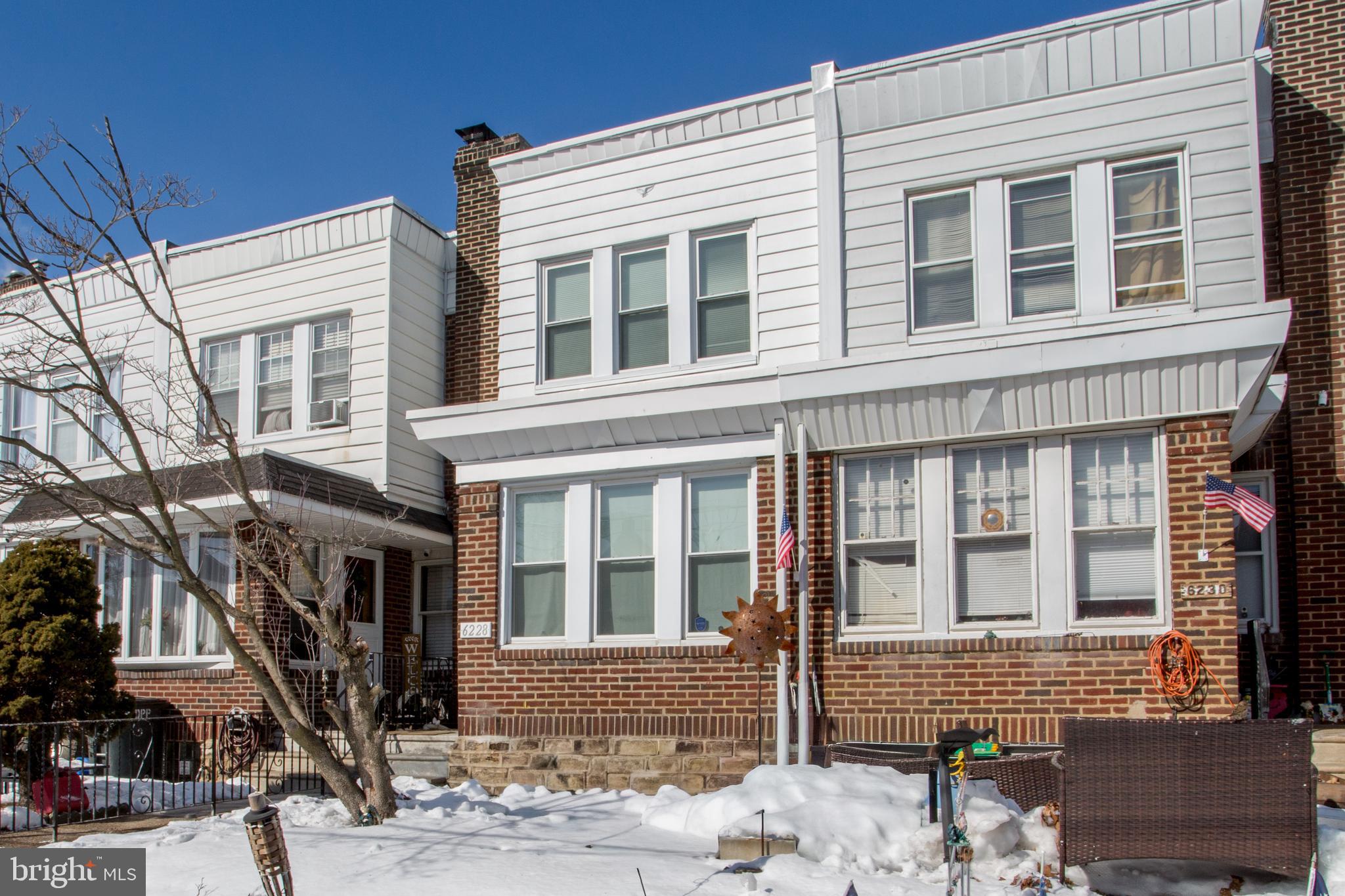 6228 Erdrick Street Philadelphia, PA 19135 - Photo 3 of 37