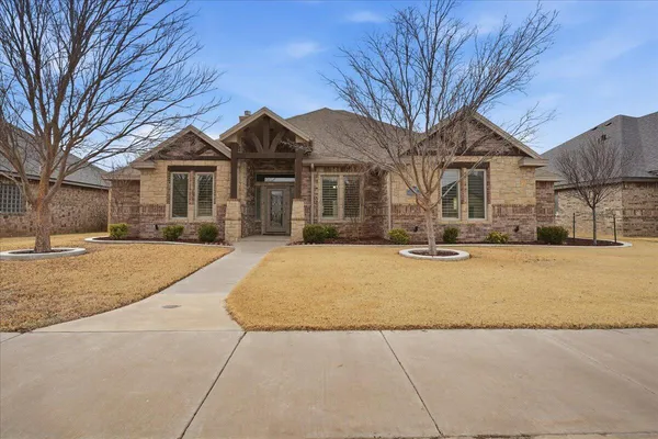 $430,000 | 1408 Knight Avenue, Wolfforth, TX 79382