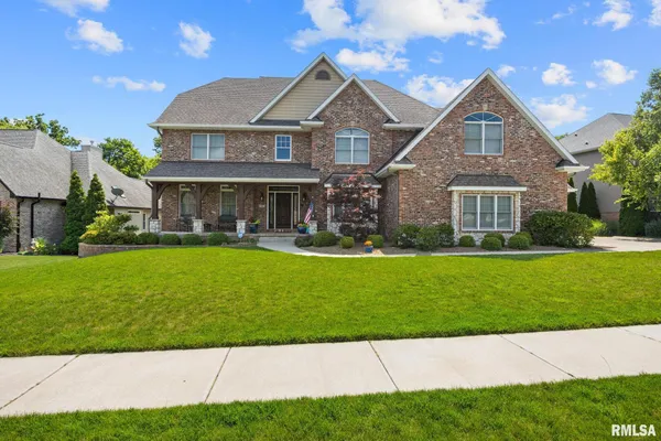 $995,000 | 919 Copperpoint Drive, Dunlap, IL 61525