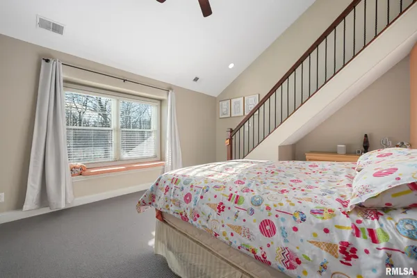 $995,000 | 919 Copperpoint Drive, Dunlap, IL 61525