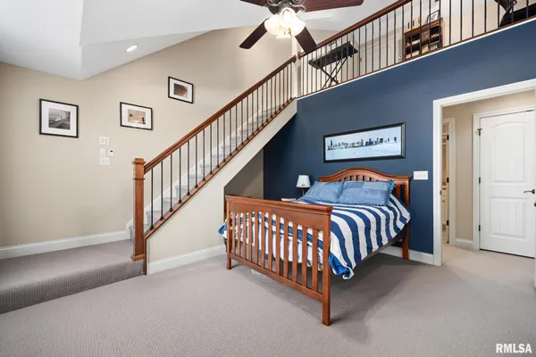 $995,000 | 919 Copperpoint Drive, Dunlap, IL 61525