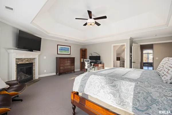 $995,000 | 919 Copperpoint Drive, Dunlap, IL 61525