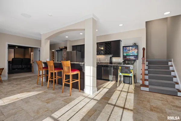 $995,000 | 919 Copperpoint Drive, Dunlap, IL 61525