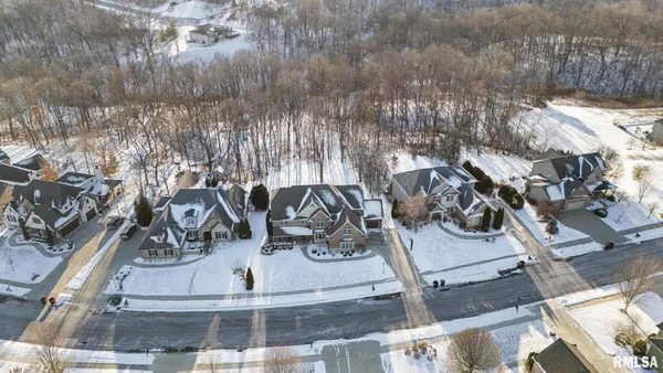 $995,000 | 919 Copperpoint Drive, Dunlap, IL 61525