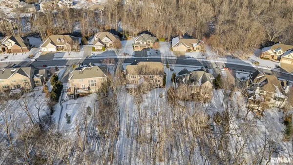 $995,000 | 919 Copperpoint Drive, Dunlap, IL 61525