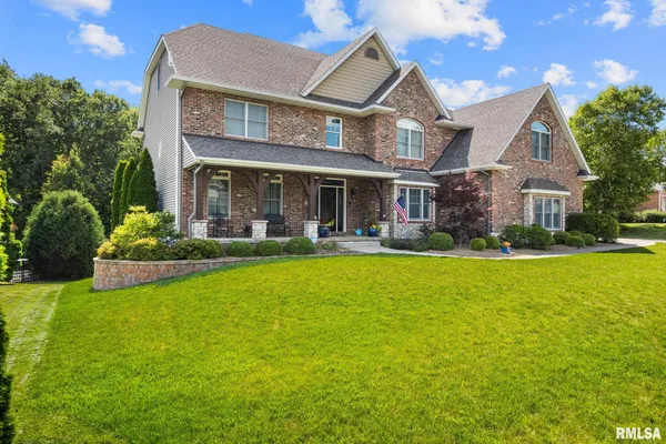 $995,000 | 919 Copperpoint Drive, Dunlap, IL 61525