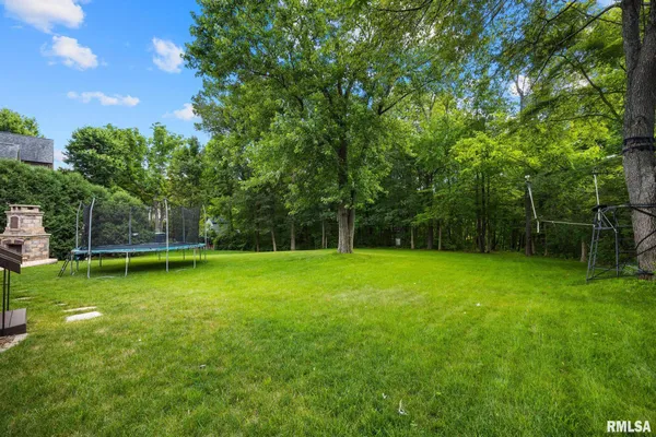 $995,000 | 919 Copperpoint Drive, Dunlap, IL 61525