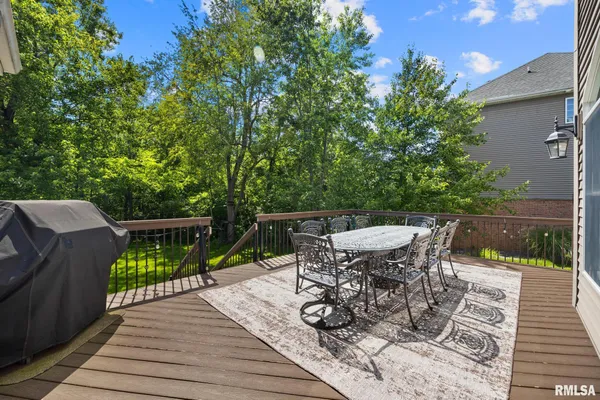 $995,000 | 919 Copperpoint Drive, Dunlap, IL 61525