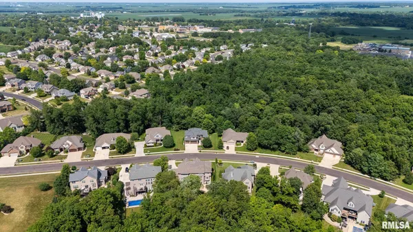 $995,000 | 919 Copperpoint Drive, Dunlap, IL 61525