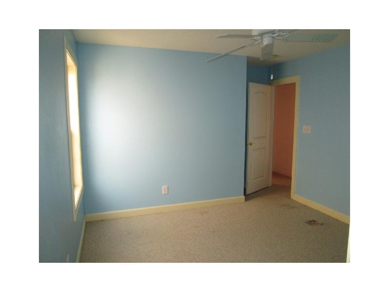 11213 Schoolhouse Road Fishers, IN 46037 - Photo 12 of 13 Gallery Image 12