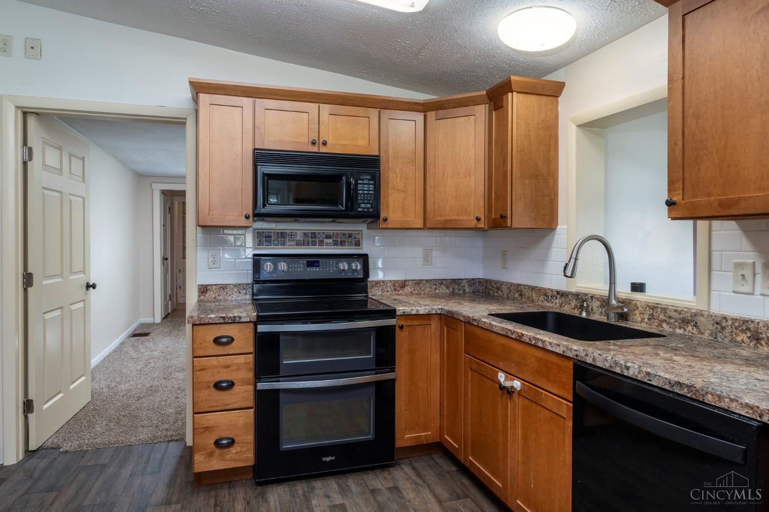 7049 Pea Ridge Road Hillsboro, OH 45133 - Photo 18 of 51 Gallery Image 18
