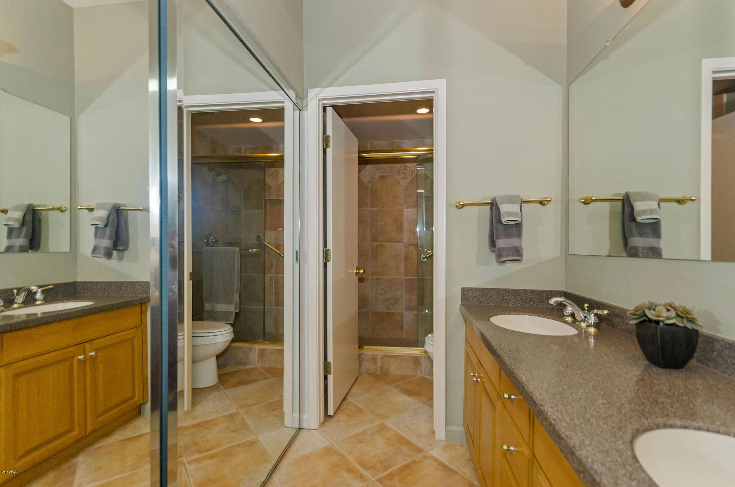 7710 East Gainey Ranch Road, Unit 148 Scottsdale, AZ 85258 - Photo 9 of 33 DSC_5641