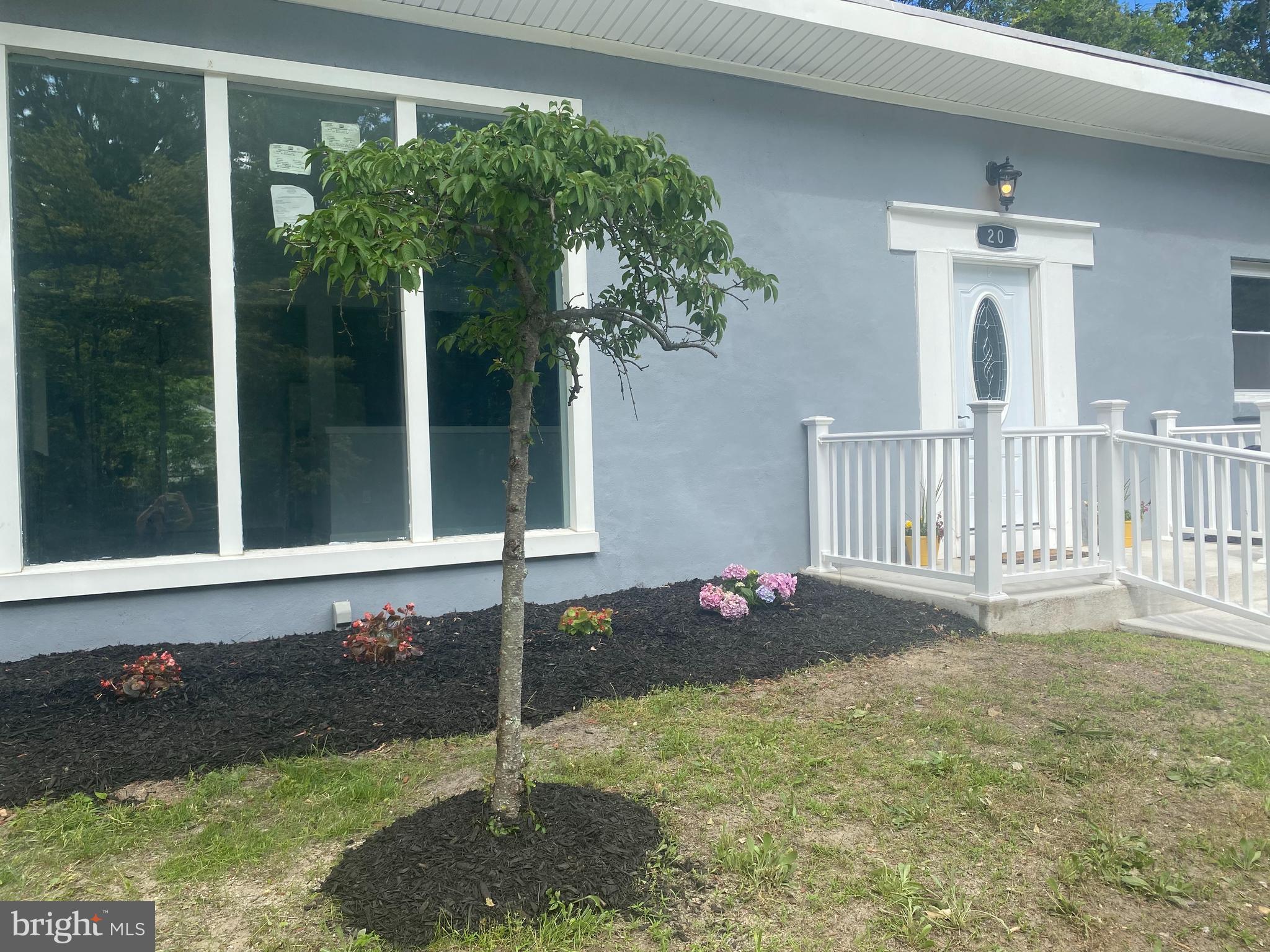 20 Hilliards Road Gibbsboro, NJ 08026 - Photo 2 of 32