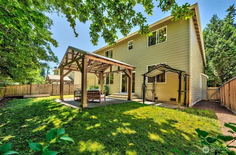 $1,950,000 | 9650 222nd Court Northeast, Redmond, WA 98053