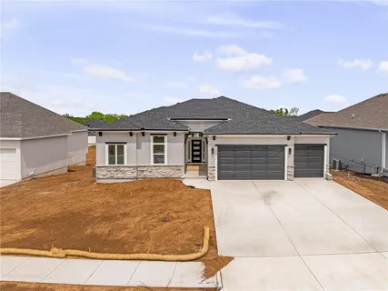 $667,900 | 25080 West 141st Terrace, Olathe, KS 66061