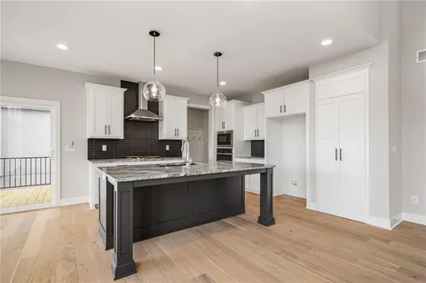 $667,900 | 25080 West 141st Terrace, Olathe, KS 66061