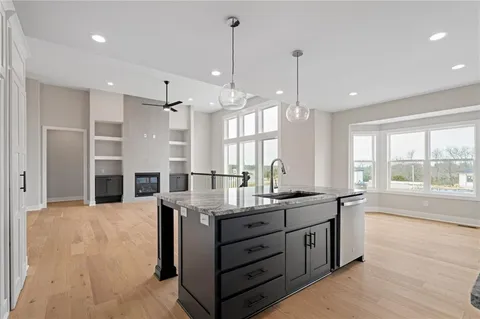 $667,900 | 25080 West 141st Terrace, Olathe, KS 66061