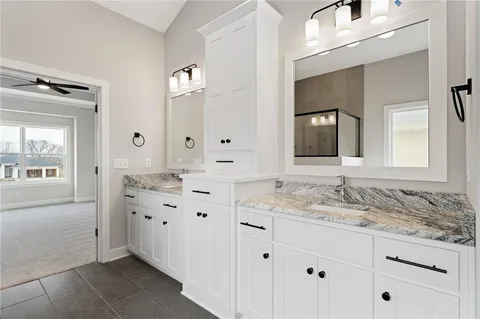 $667,900 | 25080 West 141st Terrace, Olathe, KS 66061