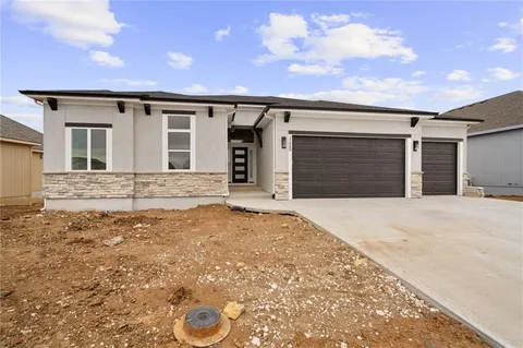 $667,900 | 25080 West 141st Terrace, Olathe, KS 66061