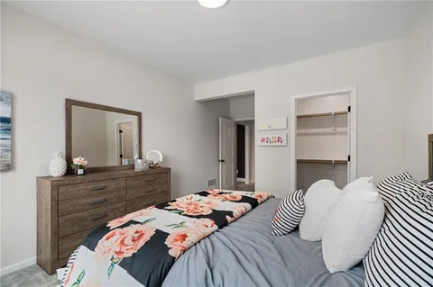 $667,900 | 25080 West 141st Terrace, Olathe, KS 66061