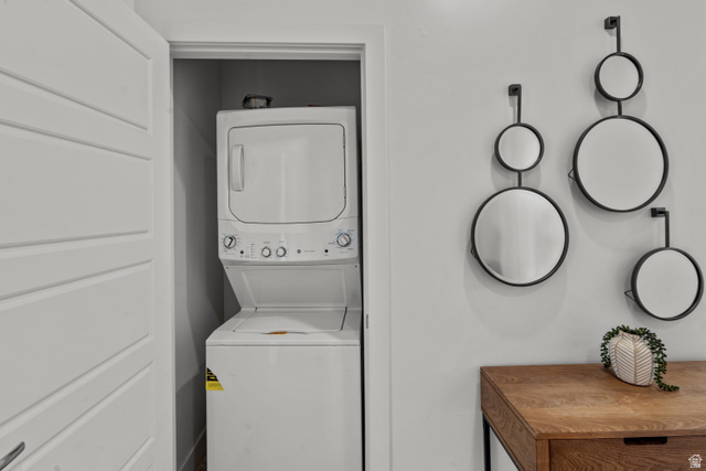 1122 South 1790th West, Unit 1 St. George, UT 84770 - Photo 17 of 37 Dedicated laundry closet featuring a stacked washer and dryer
