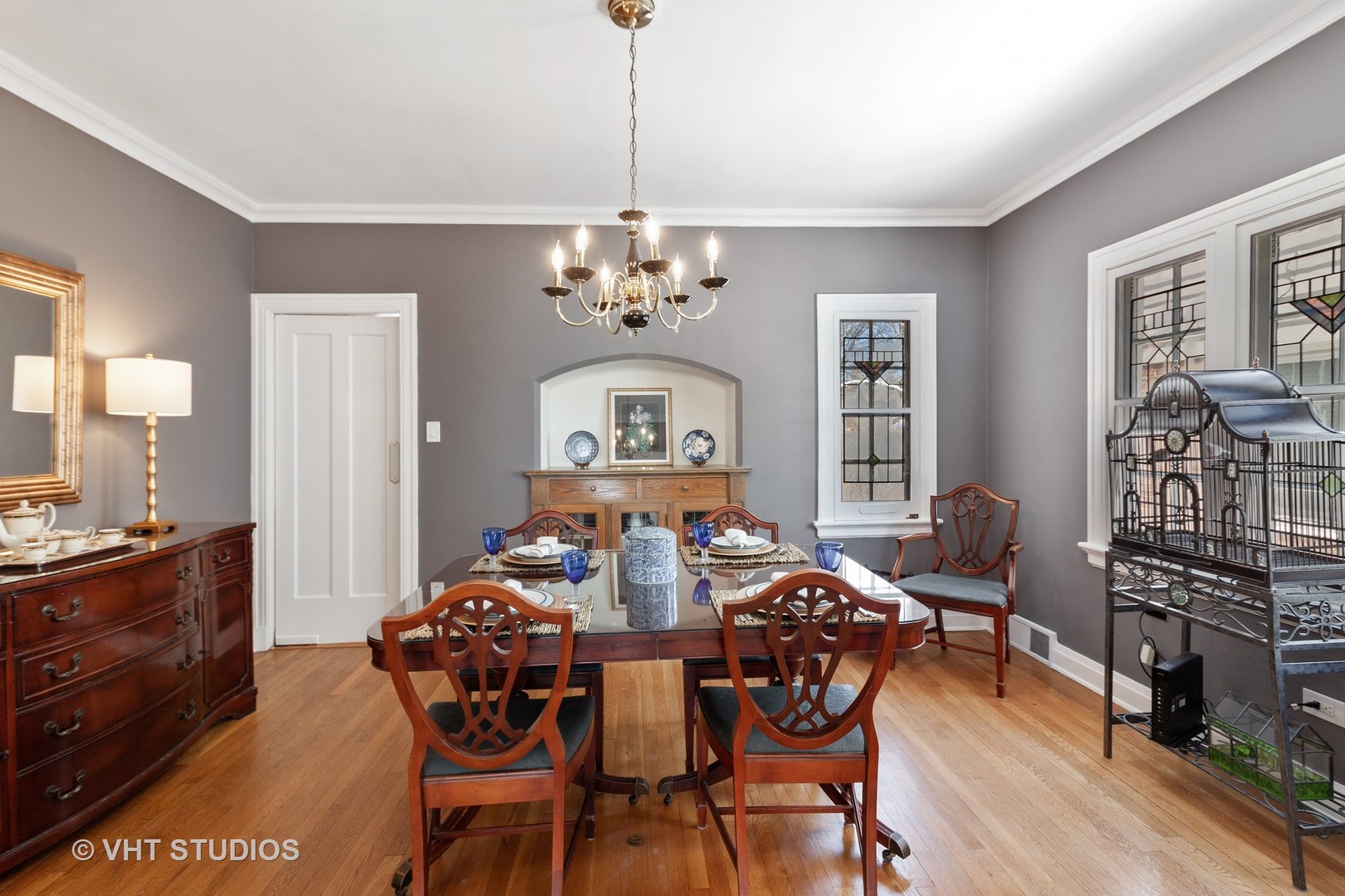 256 Shenstone Road Riverside, IL 60546 - Photo 8 of 21
