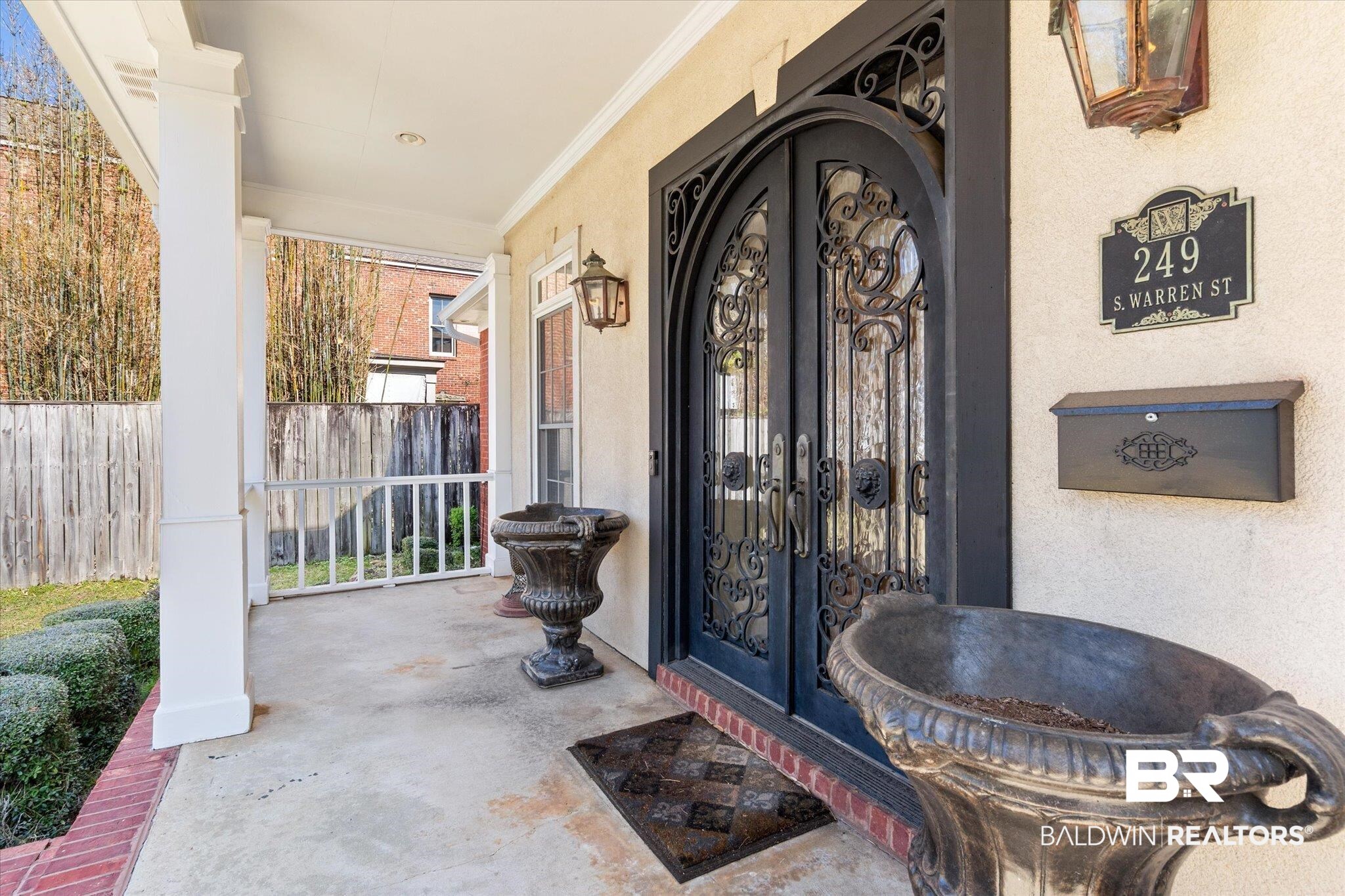 249 South Warren Street Mobile, AL 36602 - Photo 2 of 20