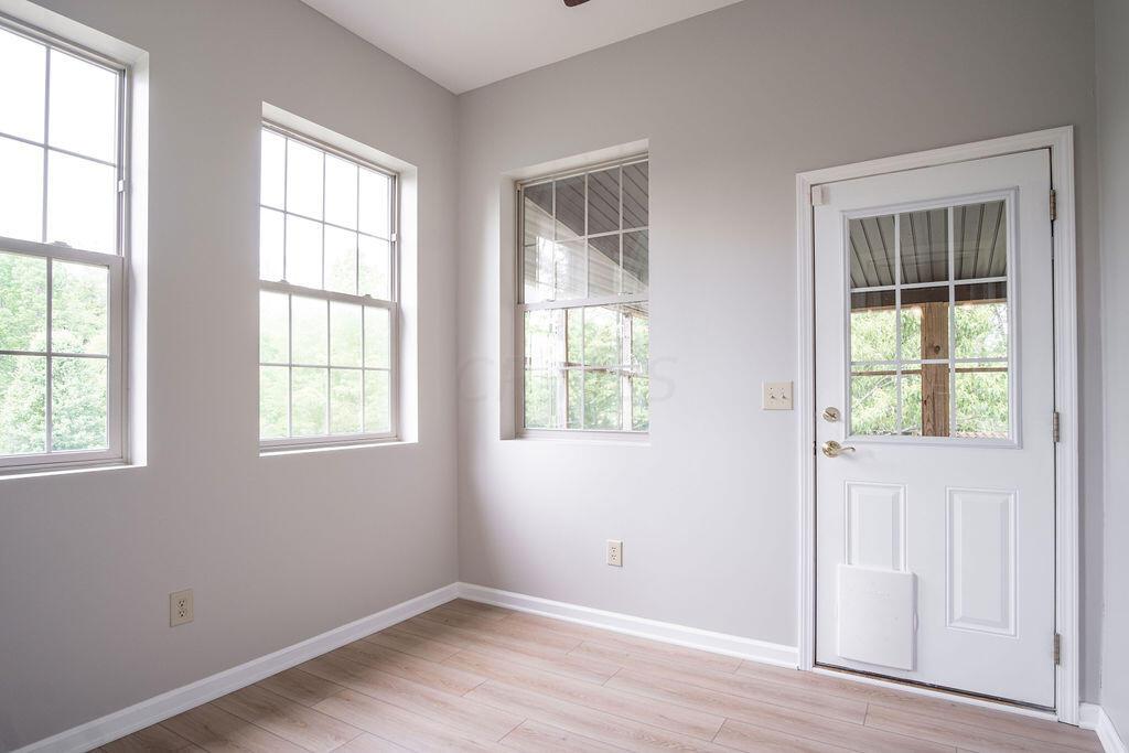7880 Lancaster-Circleville Road Southwest Lancaster, OH 43130 - Photo 15 of 49 Bonus Room