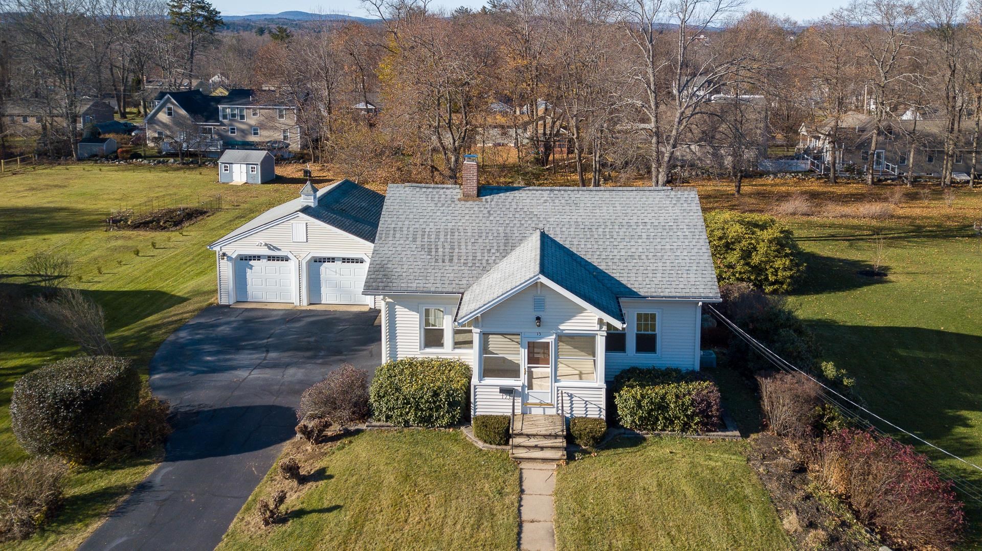 15 Crockett Street Rochester, NH 03867 - Photo 1 of 33