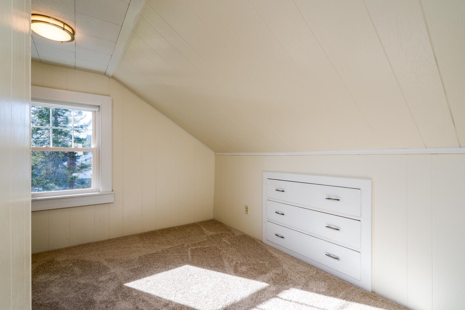15 Crockett Street Rochester, NH 03867 - Photo 28 of 33