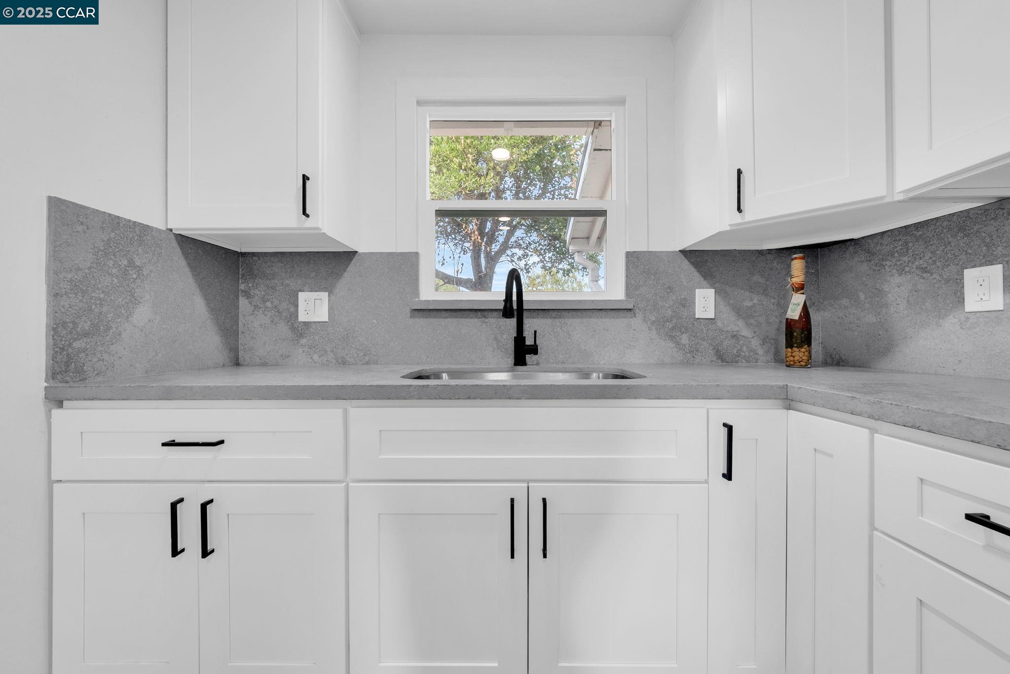 2699 Vale Road San Pablo, CA 94806 - Photo 18 of 52