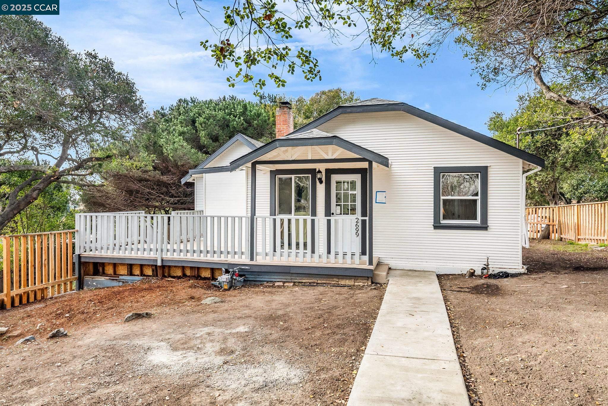 2699 Vale Road San Pablo, CA 94806 - Photo 2 of 52