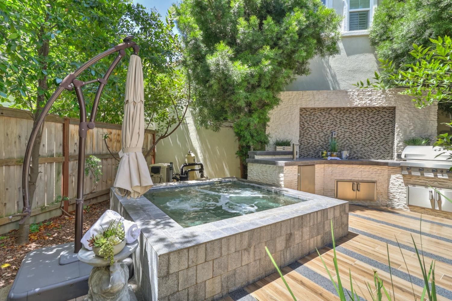 138 Colner Circle Folsom, CA 95630 - Photo 4 of 72