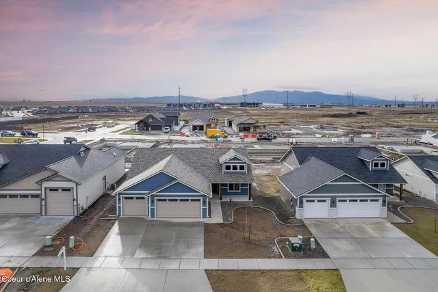 $573,900 | 8908 West Cultivator Avenue, Rathdrum, ID 83858