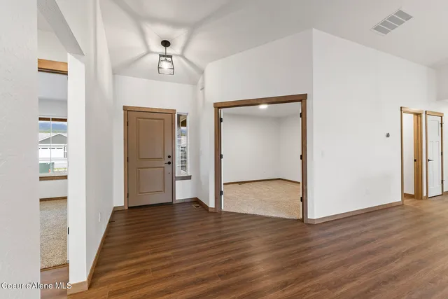 $573,900 | 8908 West Cultivator Avenue, Rathdrum, ID 83858