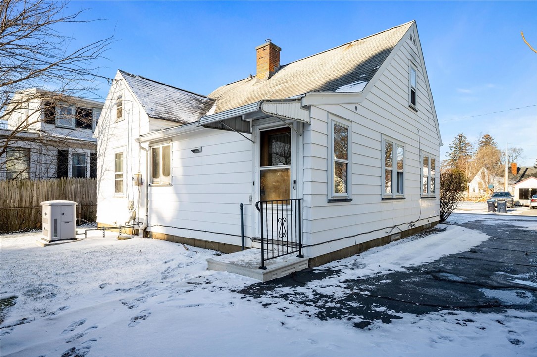 31 Cragg Road Greece, NY 14616 - Photo 33 of 38 Rear