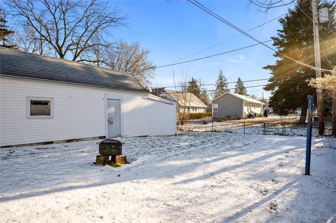 31 Cragg Road Greece, NY 14616 - Photo 37 of 38 Rear