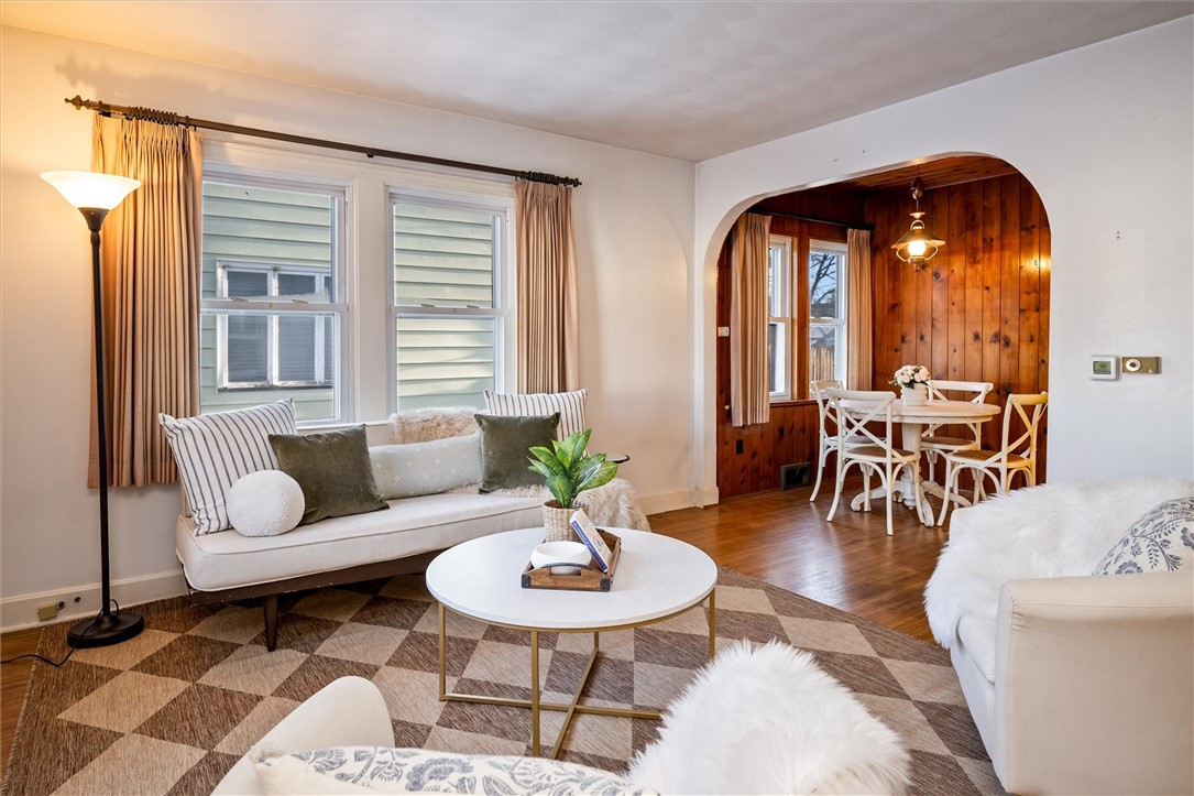 31 Cragg Road Greece, NY 14616 - Photo 6 of 38 Living Room